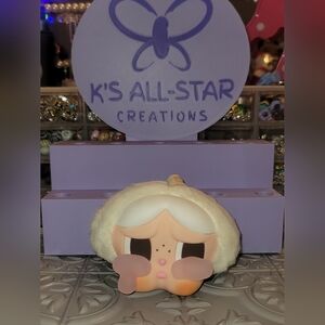NWOT-Popmart Plush Vinyl Face Crybaby Keychain